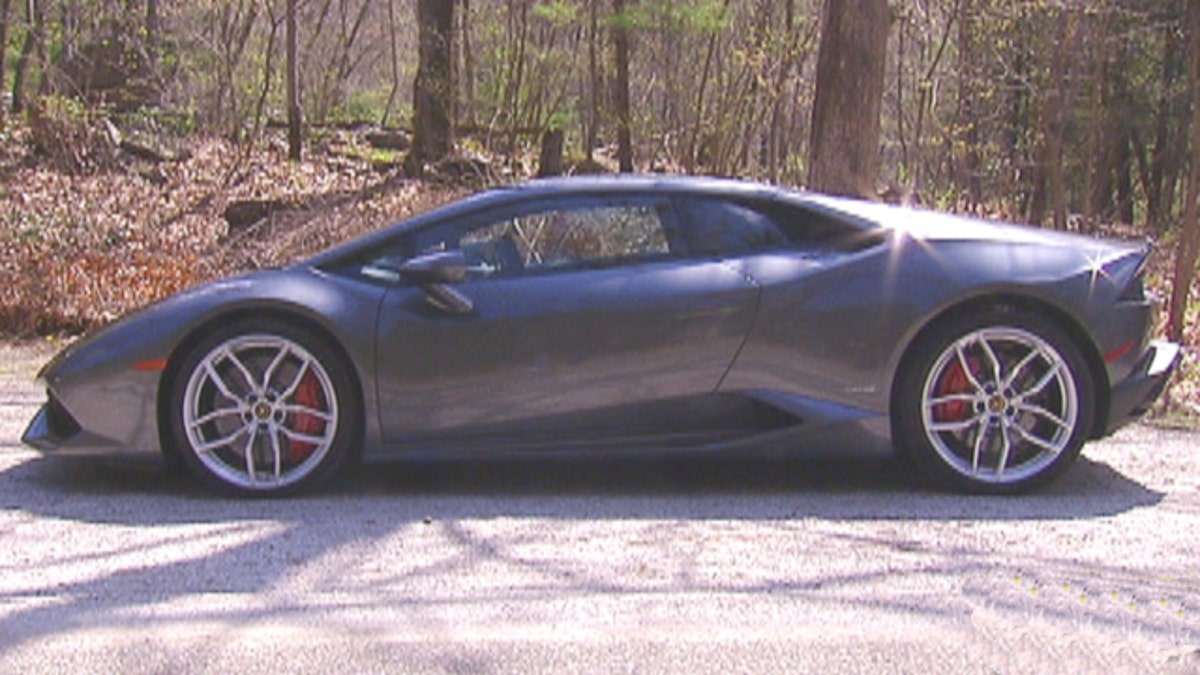 2015 Lamborghini Huracan Test Drive | Fox News