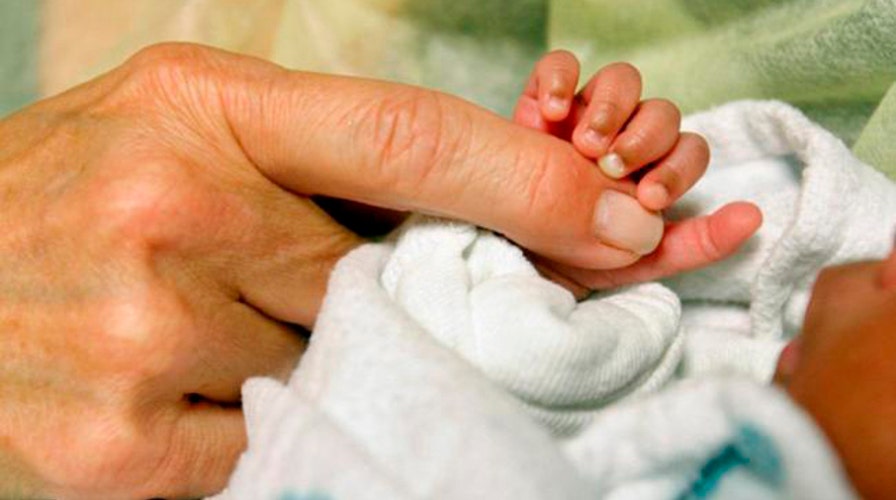 Woman gives birth to twins with two fathers