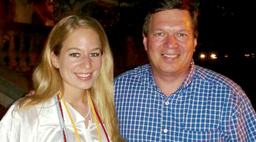 Natalee Holloway's father in Aruba pursuing new lead