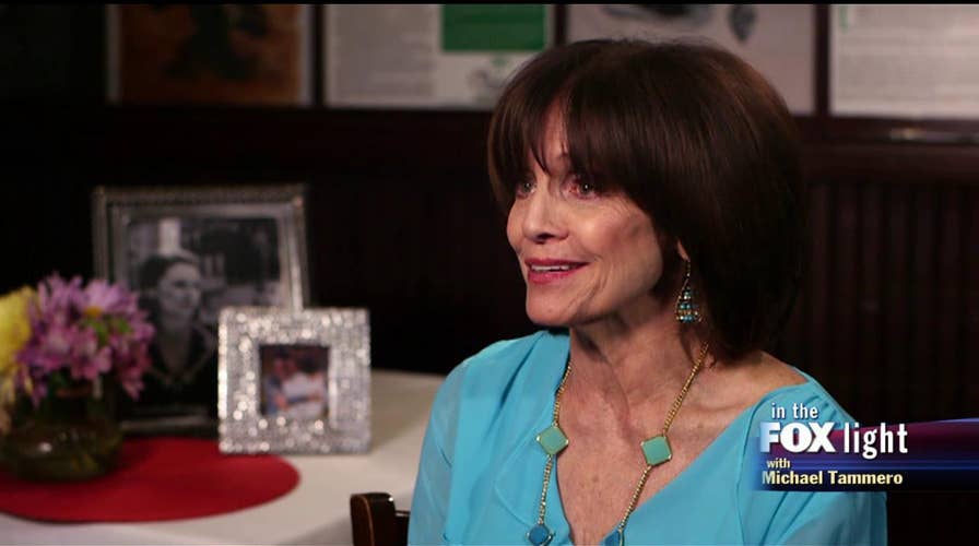 052115_Foxlight_0630