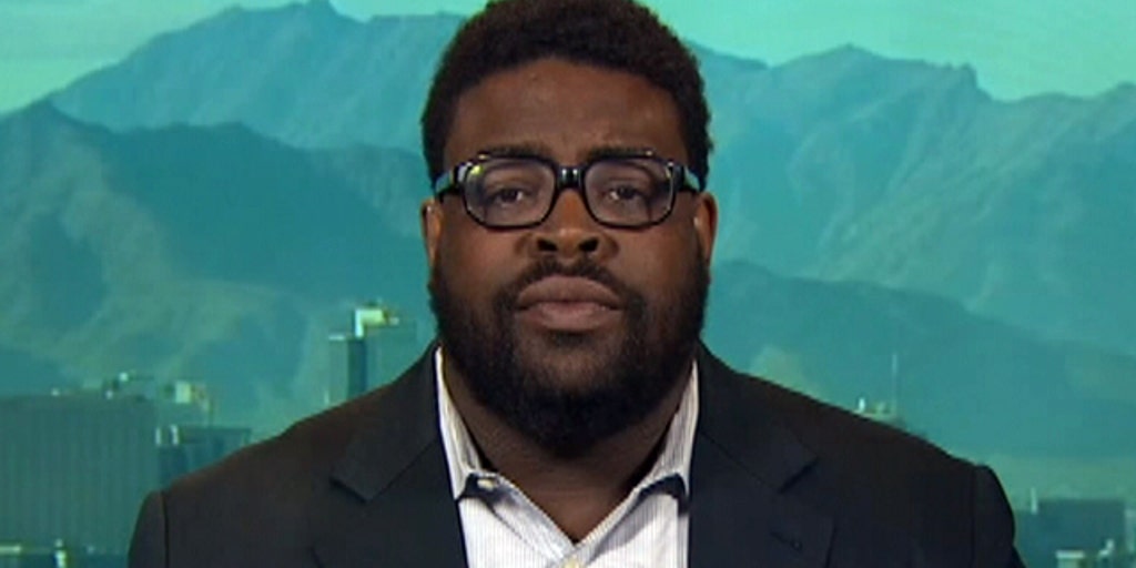 Tank Johnson Pay players after they leave the NFL Fox News Video