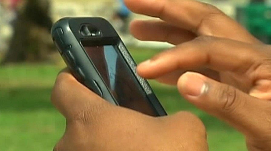 Republicans play social media catchup