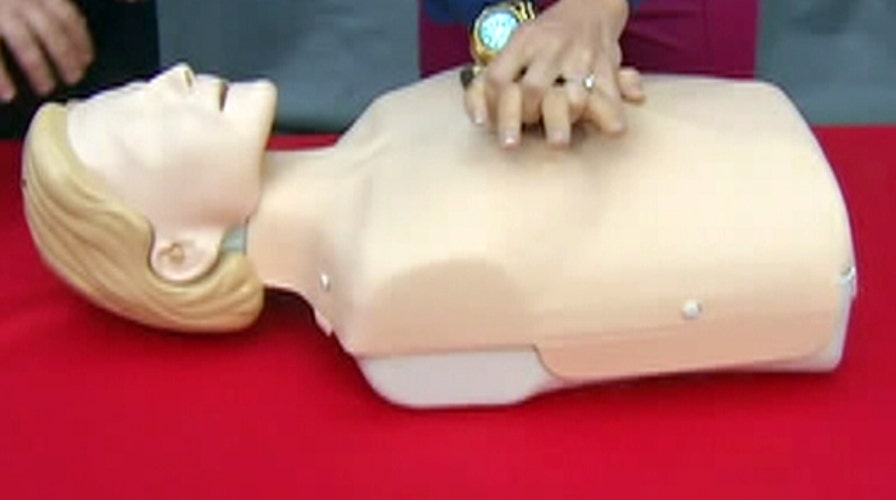 Fox Flash: 'Stayin' Alive'