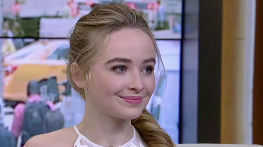 'Girl Meets World' is back for a second season