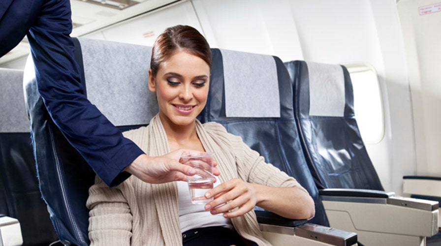 How to stay healthy on an airplane