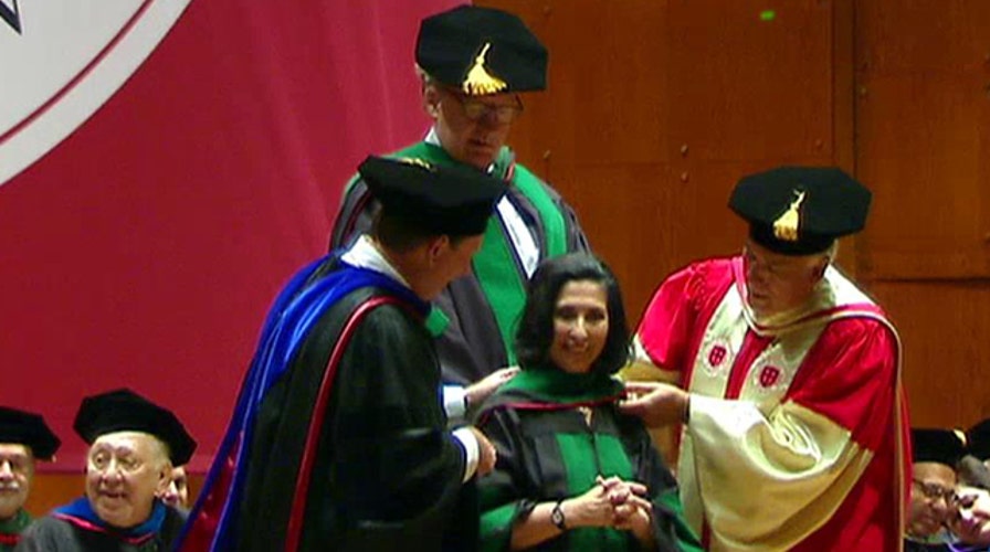 St. George's University honors ӣ����Ƶ contributors