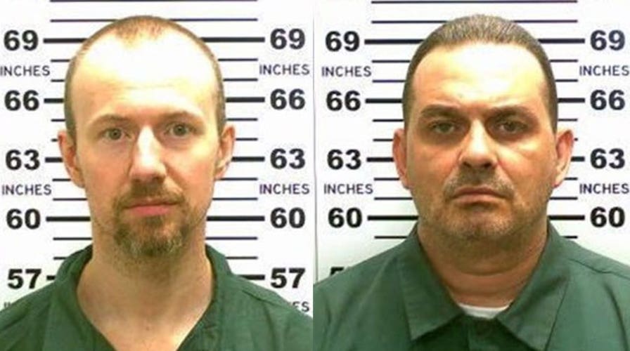 'Intense' search for escaped killers near Mountain View, NY