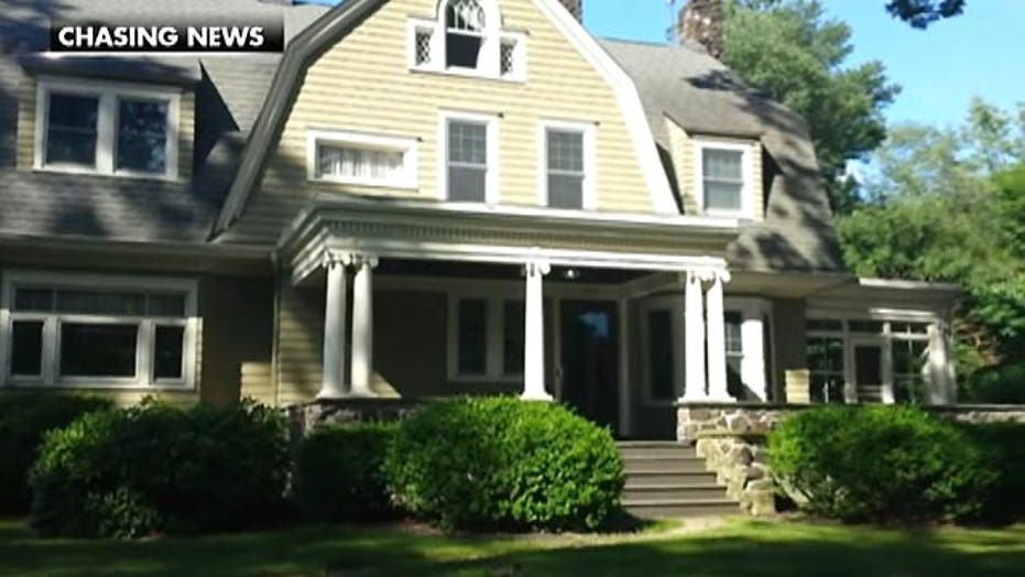 Family Getting Creepy Letters From The Watcher Sues Town To Demolish House Fox News