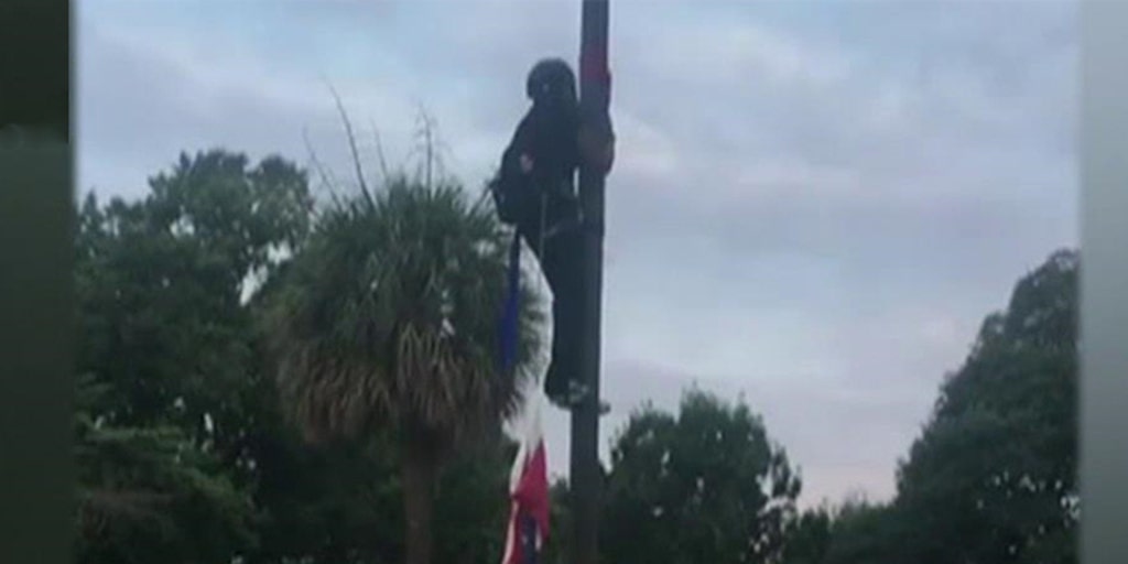 Two Arrested For Removing Confederate Flag From Statehouse Fox News Video