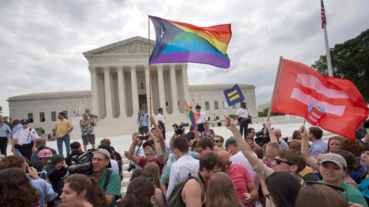 Dissenting opinions in the Supreme Court's same-sex marriage ruling - CBS  News