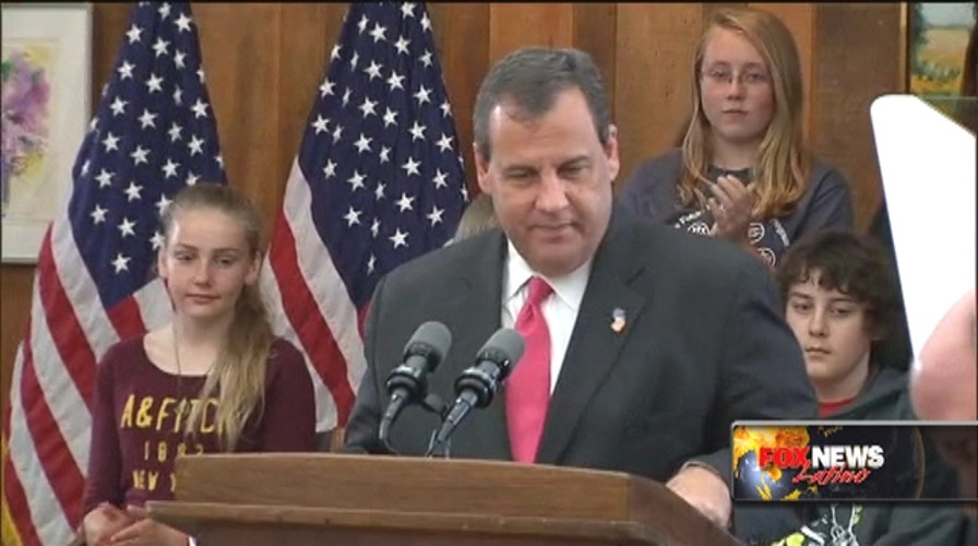 Chris Christie announces he's running for president