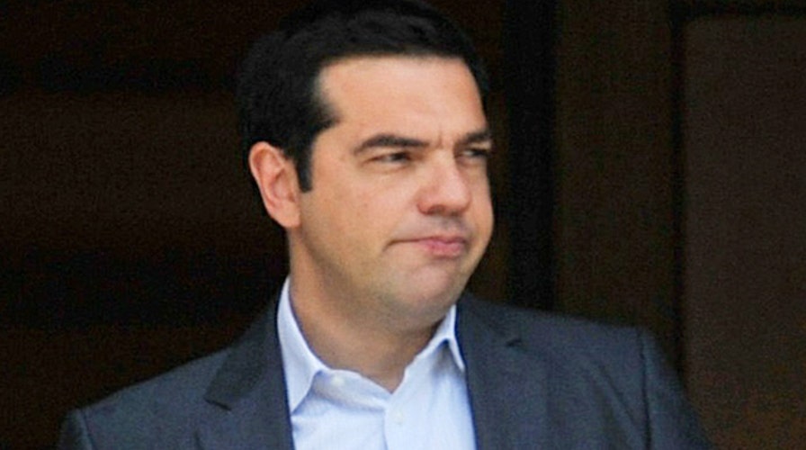 Greece submits new bailout request as deadline looms