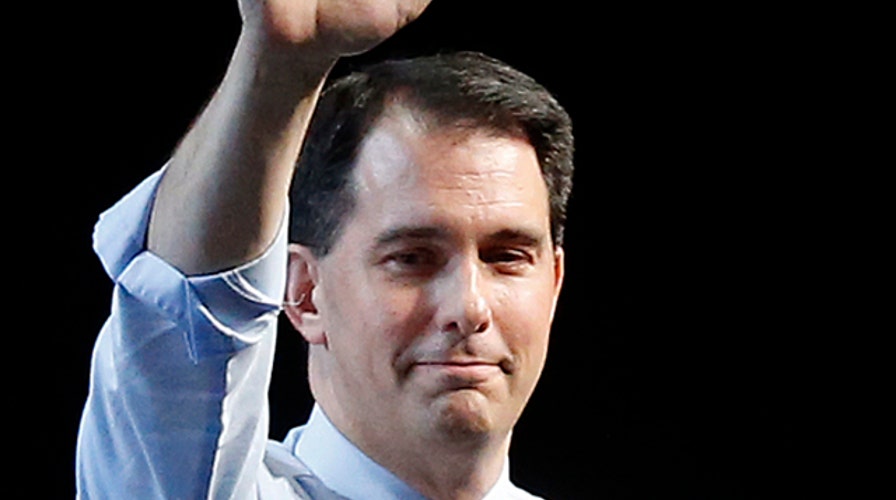 Power Play: Walker wades in