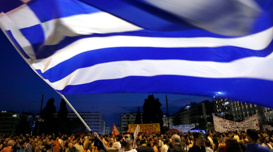 Greece edging closer to economy-saving deal?