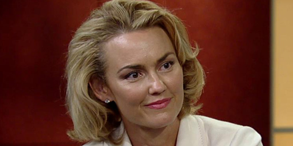Actress Kelly Carlson Owning A Firearm Was Life Changing Fox News Nom kelly carlson nationalite dates 17/02/1976 (44ans). actress kelly carlson owning a firearm