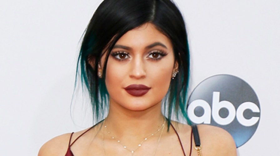 Kylie slammed for appropriating African-American culture