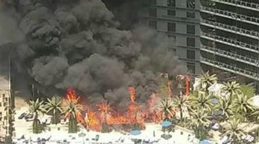 Large fire at the Cosmopolitan hotel in Las Vegas