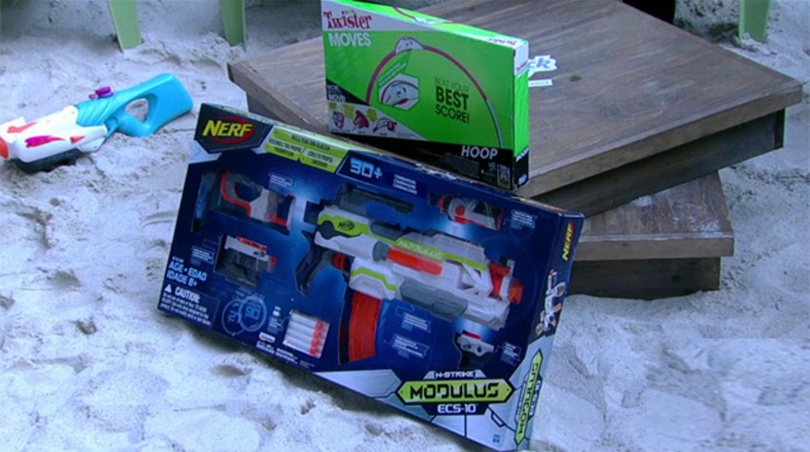 Improve your beach party with games and gadgets