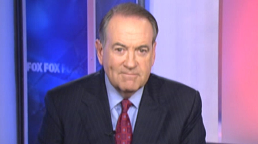 Huckabee: Not taking back Iran Holocaust comments