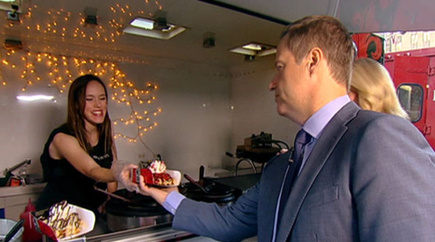 Food truck frenzy: Waffle de Lys