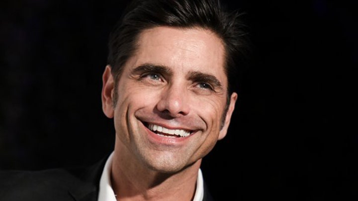 Stamos' 'Full House' pool party