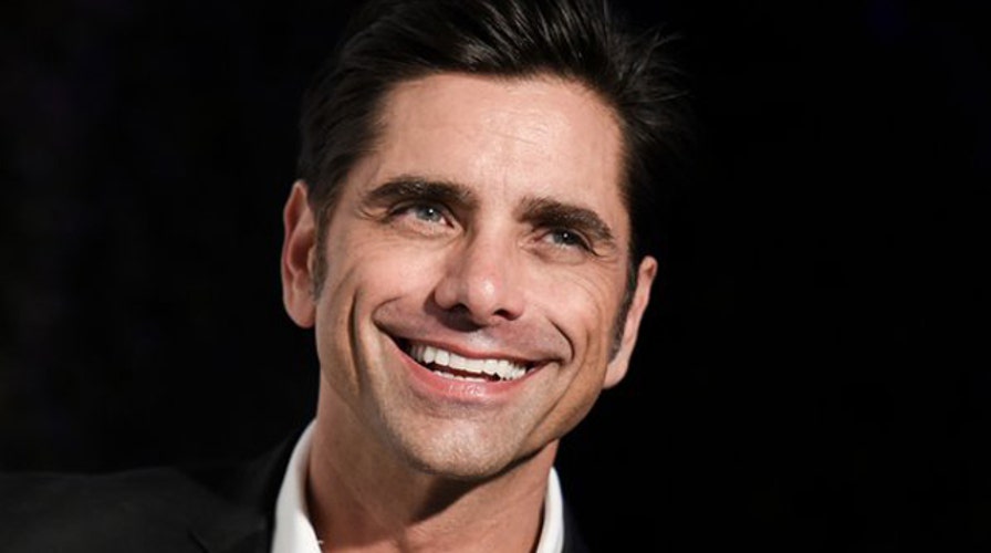 Stamos' 'Full House' pool party