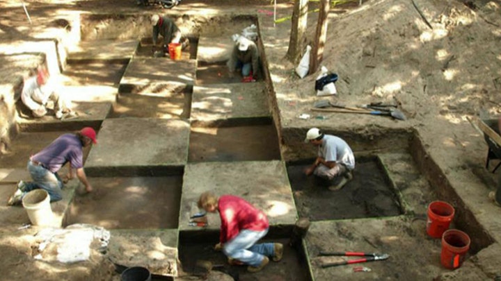 New clues in search for America's 'lost colony'