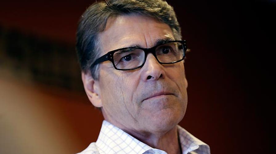 Super PAC denies Perry campaign is running out of money