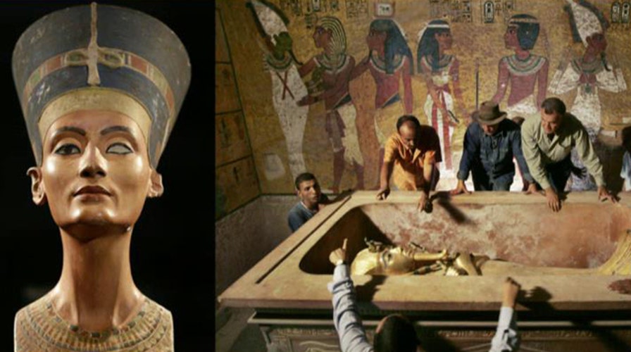 Could Egyptian queen Nefertiti be hidden in King Tut's tomb?