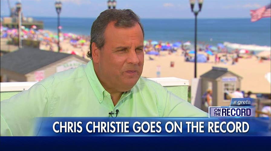 081315_christie