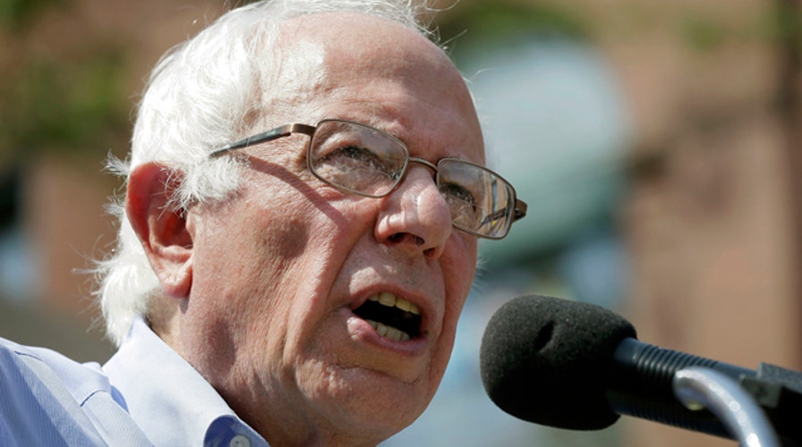 Media mark Sanders surge