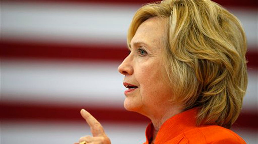 Hillary criticism rising with deepening email scandal