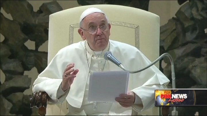 Pope: Unemployment causes grave harm to society, family