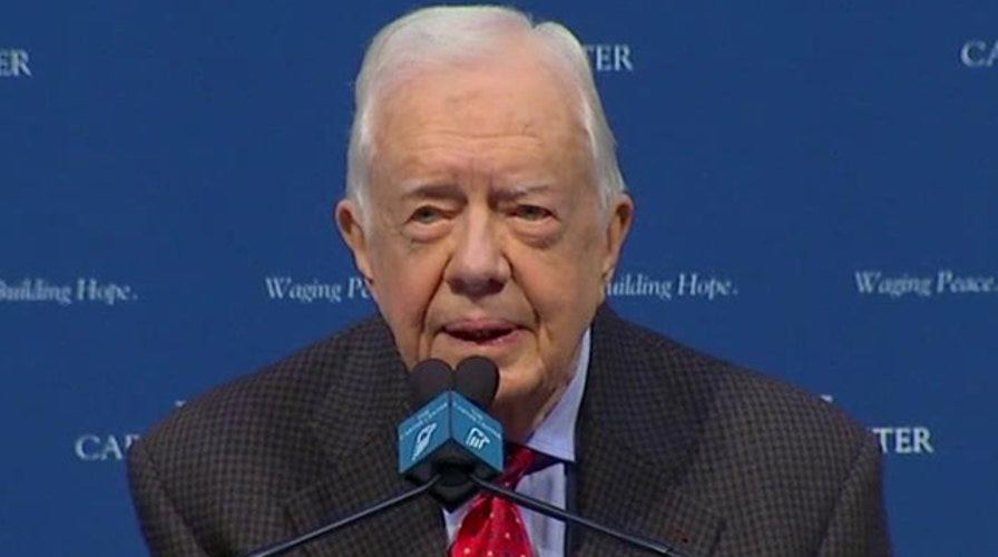 Jimmy Carter says he will undergo radiation for brain cancer