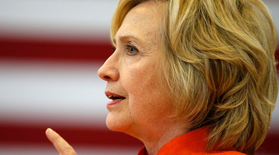New legal questions surface over Hillary's emails 