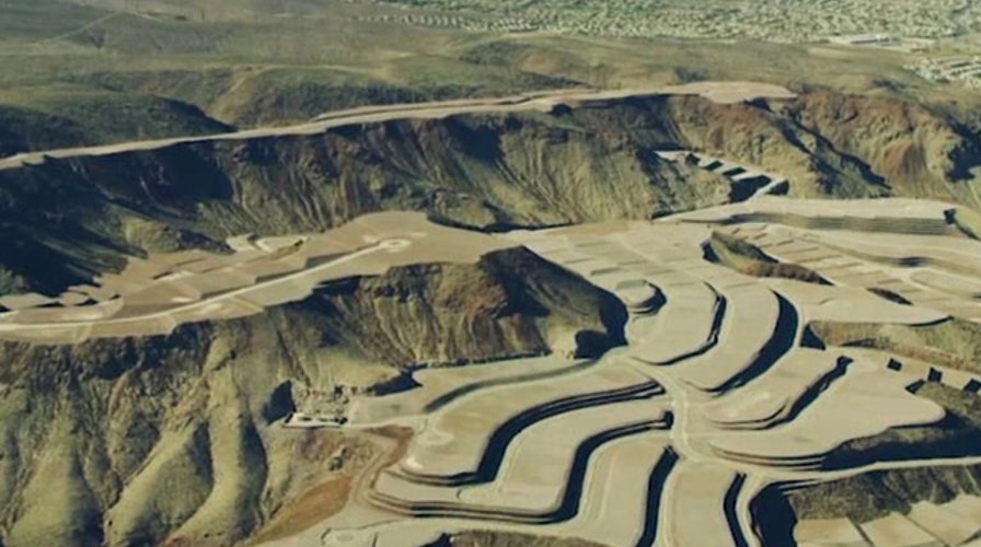 Henderson mountaintop mansion project resumes in Nevada