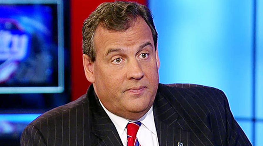 Gov. Chris Christie takes on 2016 election issues