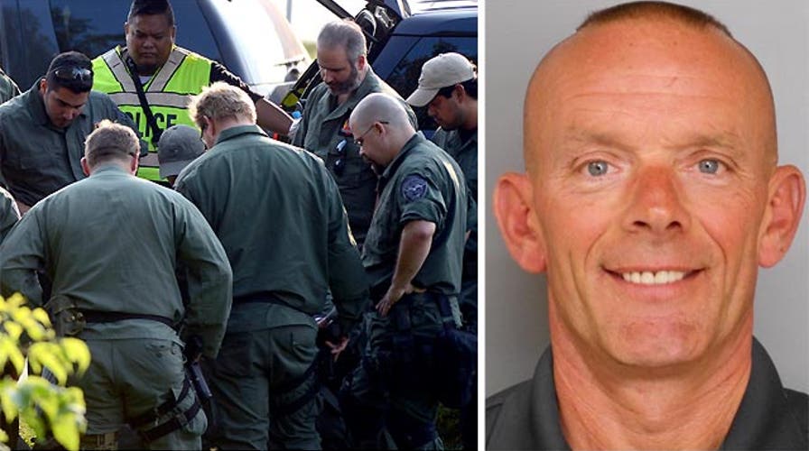 Three suspects in Illinois cop-killing still on the loose