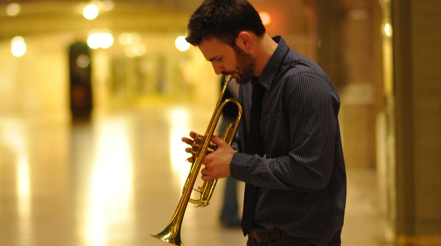 'Captain America' star gets romantic in 'Before We Go'