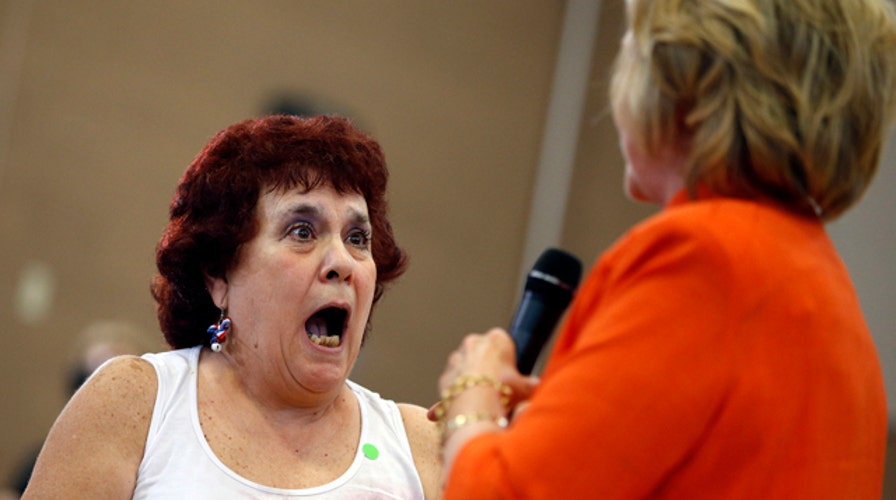 How can Clinton campaign comfort nervous supporters?