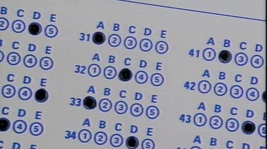 SAT scores sink to lowest level since 2005