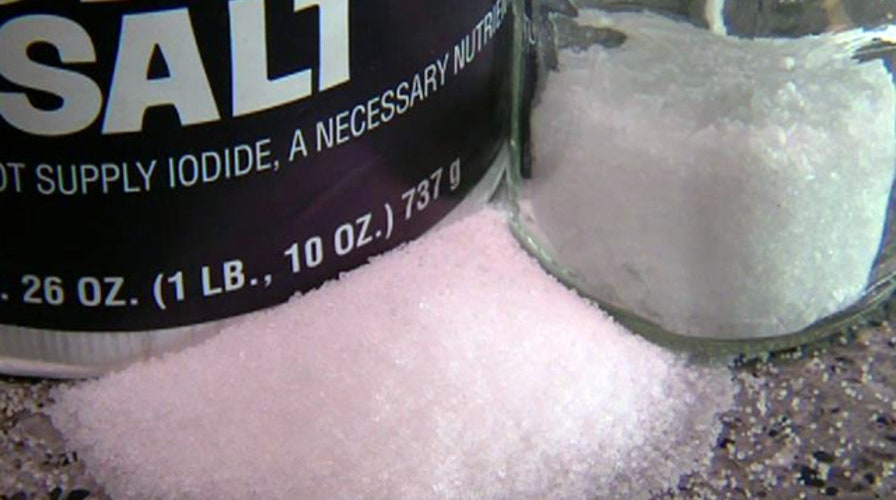 NYC Board of Health votes to add sodium warnings to menus