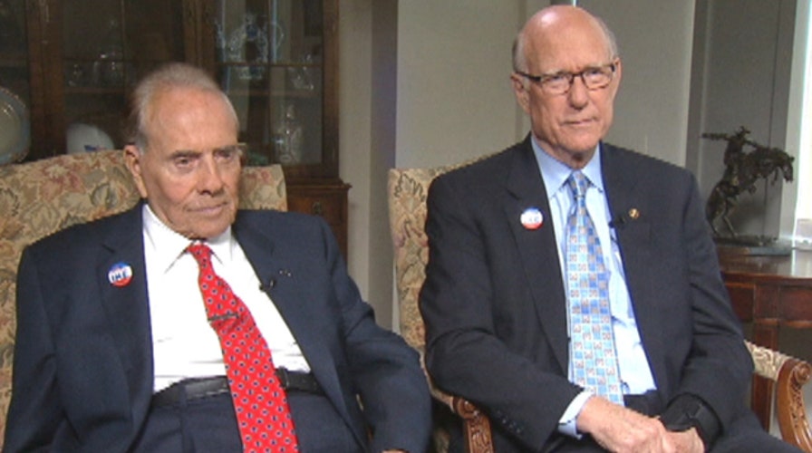 Uncut: Dole-Roberts quest to honor Eisenhower