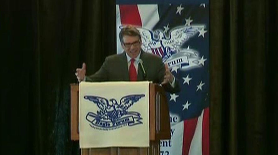 Rick Perry suspends 2016 presidential campaign