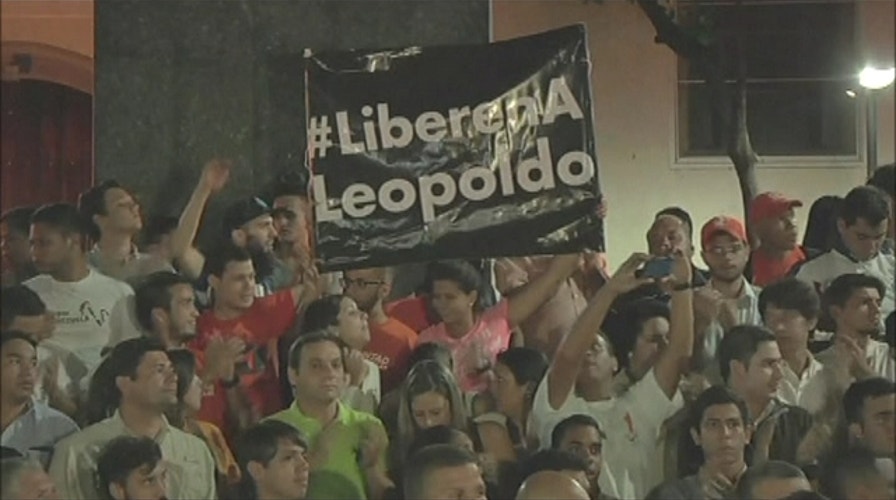 Leopoldo López sentenced to 14 years in prison