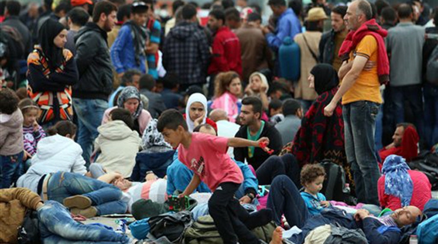 Allowing Syrian refugees into US 'reckless, dangerous'?
