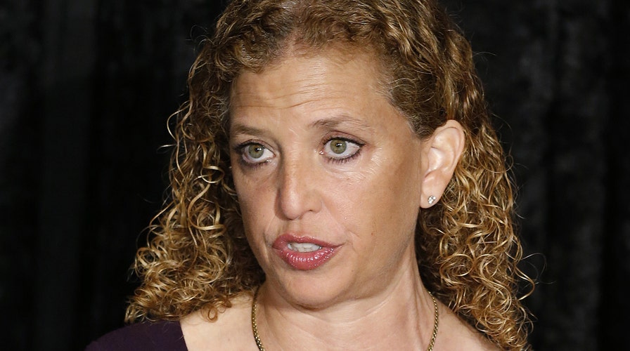 DNC feud grows over 2016 debate schedule