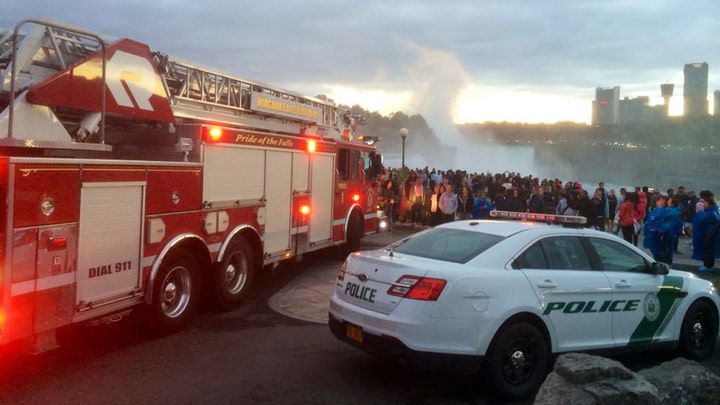 Frantic search for a woman who went over Niagara Falls