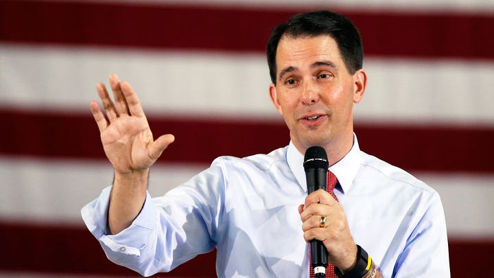 How the media fueled Scott Walker's rise and fall