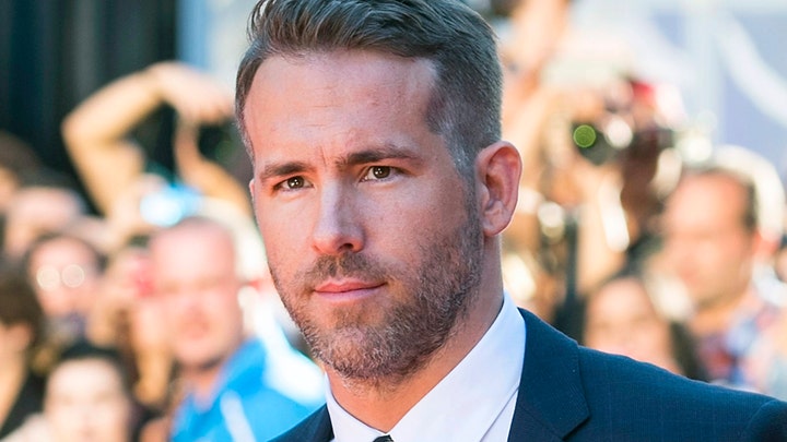 Ryan Reynolds dumps best friend for trying to sell baby pics